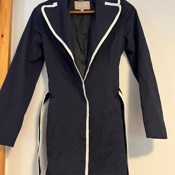 Banana Republic Women's Navy Trench Coat with White Trim (Size XS) - Picture 5 of 6